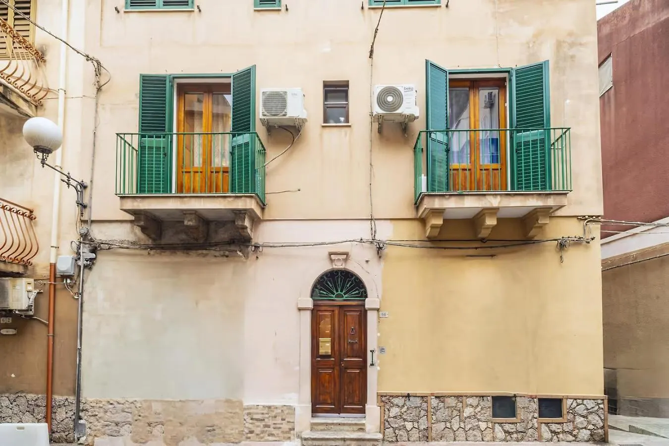 La Gioia Otel Giardini Naxos 0*,